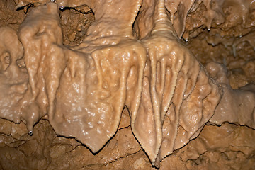 Image showing Heart shaped stalagtites