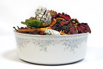 Image showing Porcelain potpourri