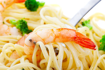 Image showing Shrimp Linguini Macro