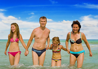 Image showing happy family on vacation