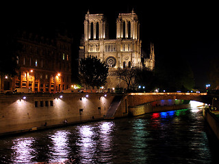 Image showing Notre Dame De Paris by night