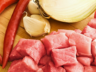 Image showing meat,pepper,garlic and onion