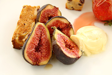 Image showing Figs Cream And Honey