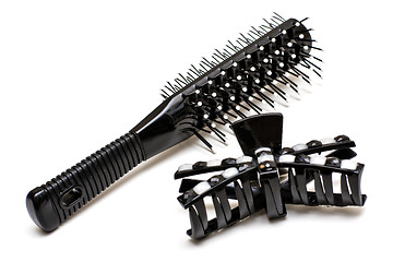 Image showing Hairpin and hairbrush