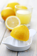 Image showing citrus squeezer