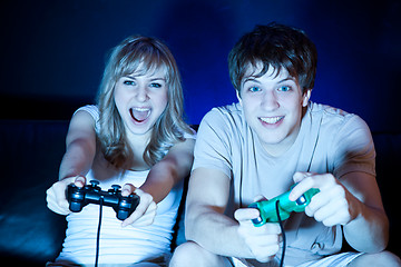Image showing Couple playing video games