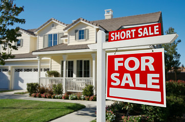 Image showing Short Sale Real Estate Sign and House - Right