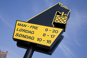 Image showing Shopping sign Netto