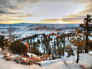 Image showing Sunrise over Bryce Canyon