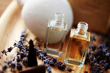 Image showing lavender aromatherapy oil