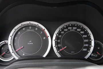 Image showing Speedmeeter and speedometer