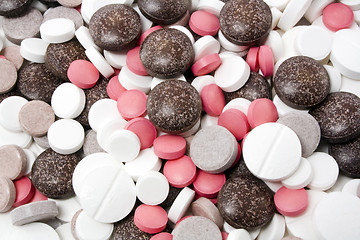 Image showing Variety of different pills