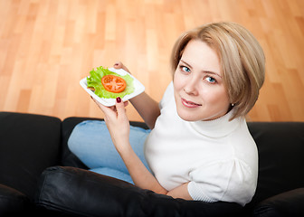 Image showing Woman follow healthy lifestyle