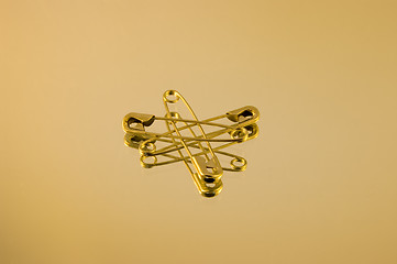 Image showing Safety pins