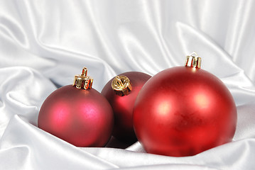 Image showing red christmas balls