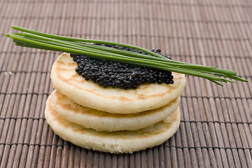 Image showing caviar on pancake