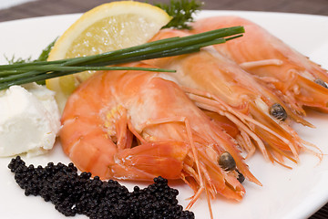 Image showing shrimps and caviar