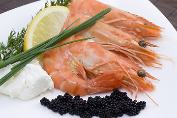 Image showing shrimps and caviar