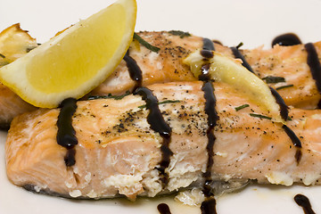 Image showing baked salmon