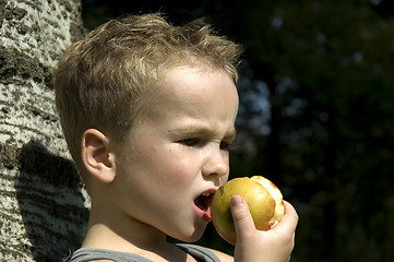 Image showing Going to eat an apple