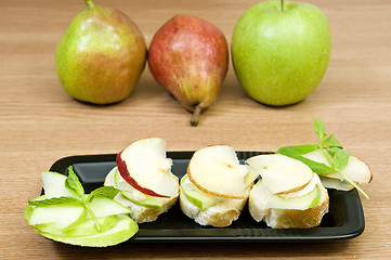 Image showing cheese and fruits