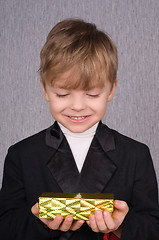 Image showing Boy and gift box