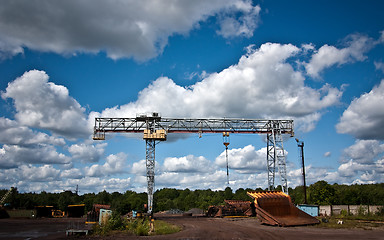 Image showing Overweight crane