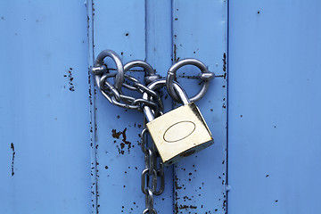 Image showing Padlock with chain