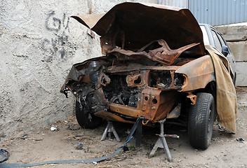 Image showing Rusty Wrecked Car