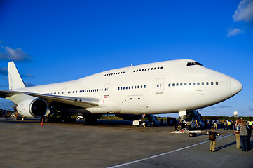 Image showing Jumbojet plane in airport