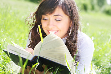 Image showing Pleasant reading