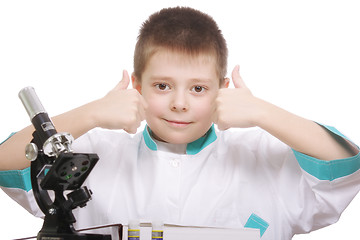 Image showing Researcher raising both thumbs up