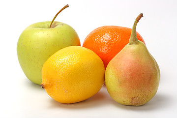 Image showing The closeup of various fruits