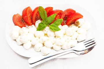 Image showing Tomatoes and mozarella