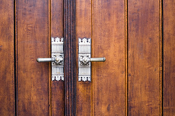 Image showing Old door handle