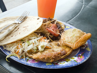 Image showing mixed plate of street food leon nicaragua