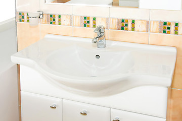 Image showing Bathroom sink