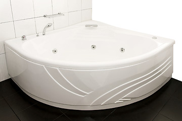 Image showing Big bathtub