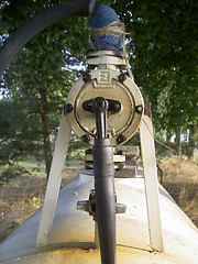 Image showing petrol crank