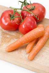 Image showing fresh tomatoes and carrot