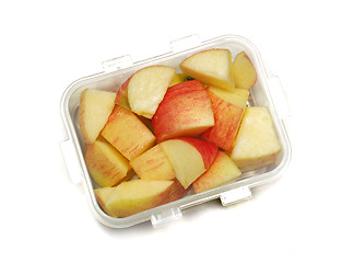 Image showing apple slices in a plastic container