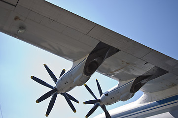 Image showing Detail view of a AN-22 wing and turboprop motors