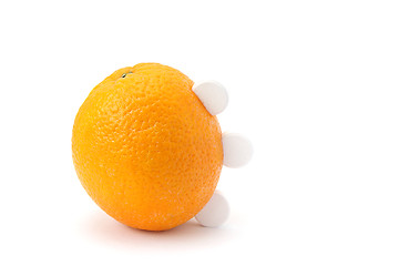 Image showing Orange with vitamin C tablets