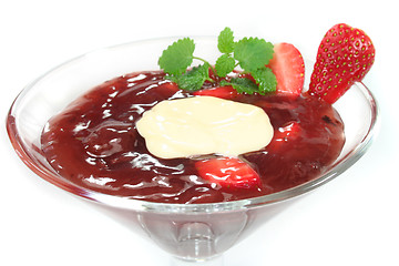 Image showing Red fruit jelly