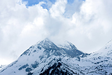 Image showing Mountain in fog