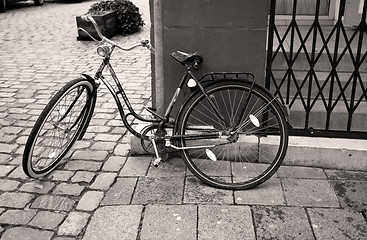 Image showing Old Bicycle