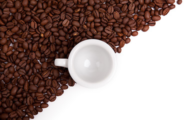 Image showing Cappuchino cup with beans