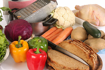 Image showing vegetables, chicken and bread