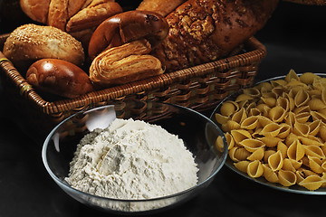 Image showing Bread with flour and macaroni