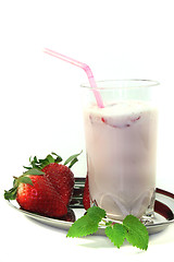 Image showing Strawberry shake with lemon balm